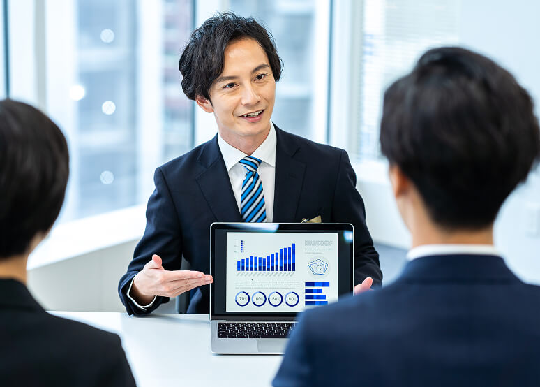 成果の確認・フィードバック・改善提案